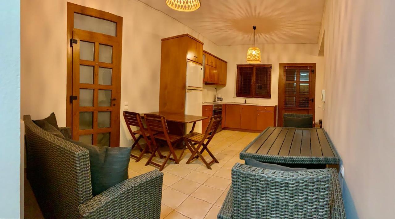 Aggelos And Thisbe Chania Suburbs Sea View Guest House Экстерьер фото